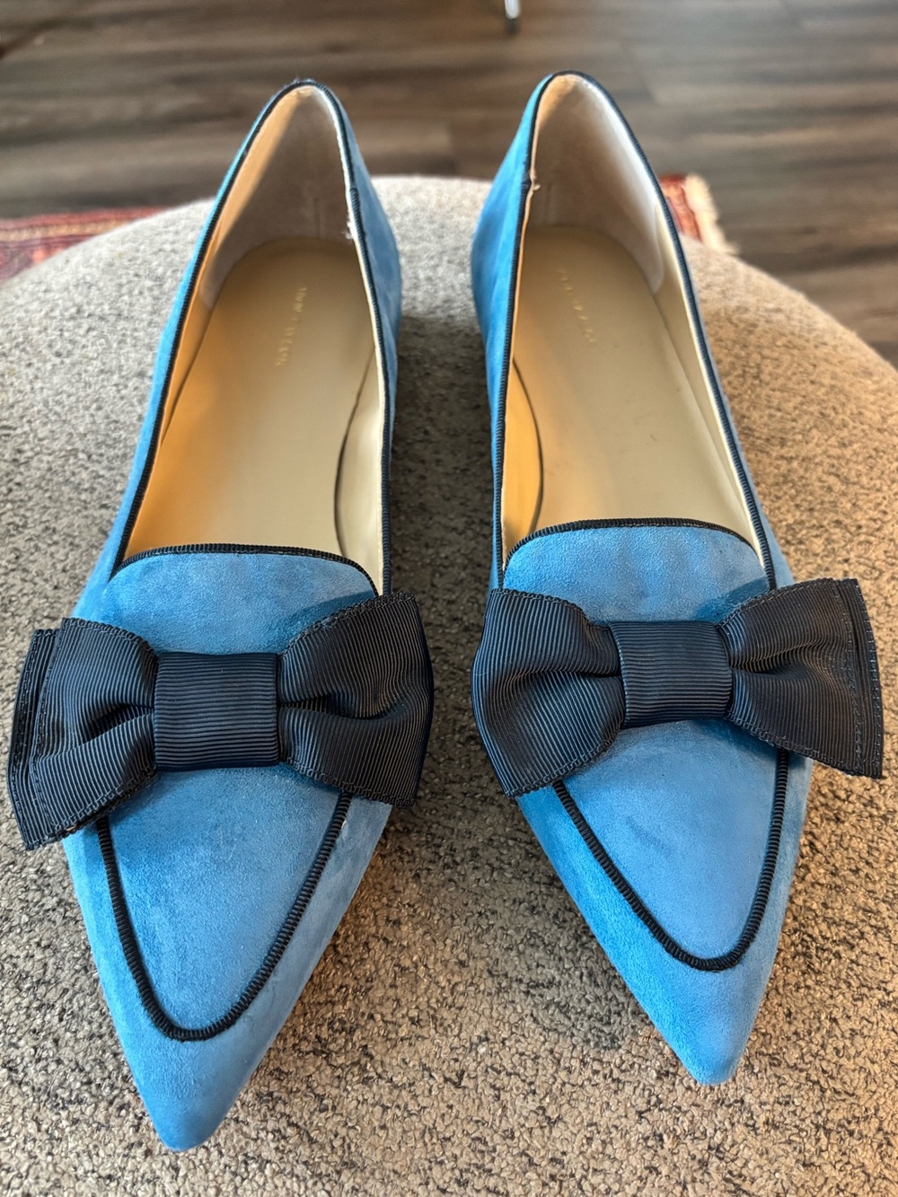 Ann Taylor Pointed Toe Blue Suede Flats with Bow Accent
